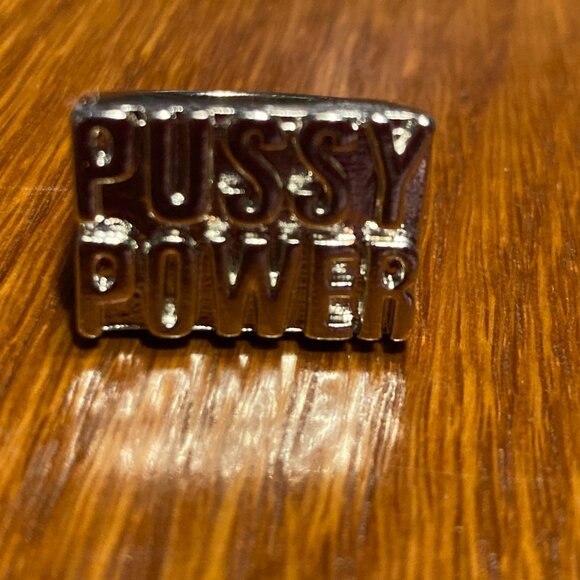 P*ssy Power Feminist Ring - US Size 9 - Picture 3 of 5